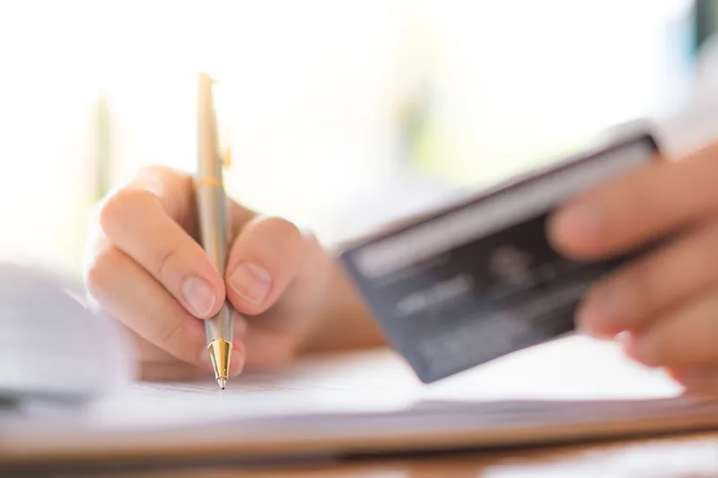 Servizio di pagamento a rate dei serramenti